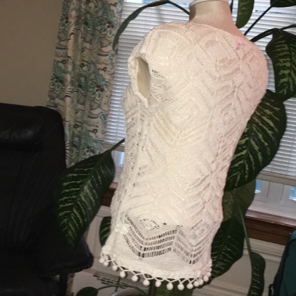 Lace Tee - Picture 2 of 5